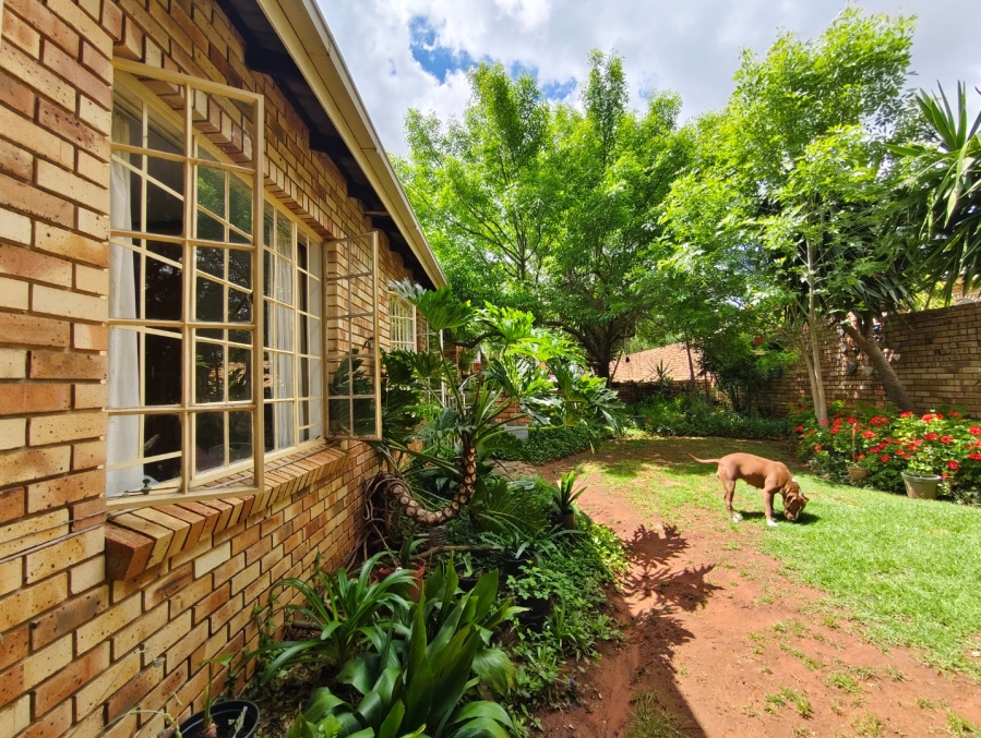 3 Bedroom Property for Sale in Pentagon Park Free State